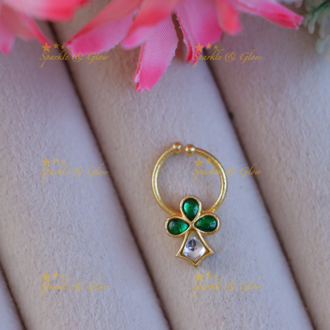 Radiant Gold Leaf Nosepin for Festive Occasions