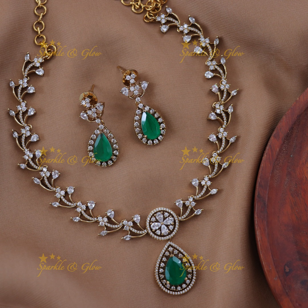 Radiant Floral Leaf Necklace & Earring Set - New Arrival