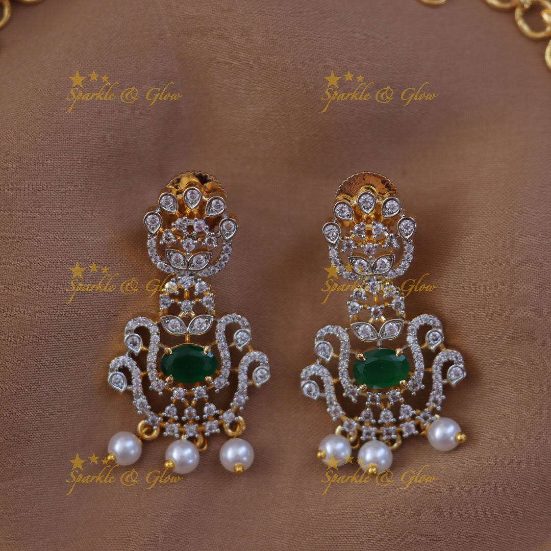 Elegant Gold Plated Bridal Necklace - Sparkle & Glow