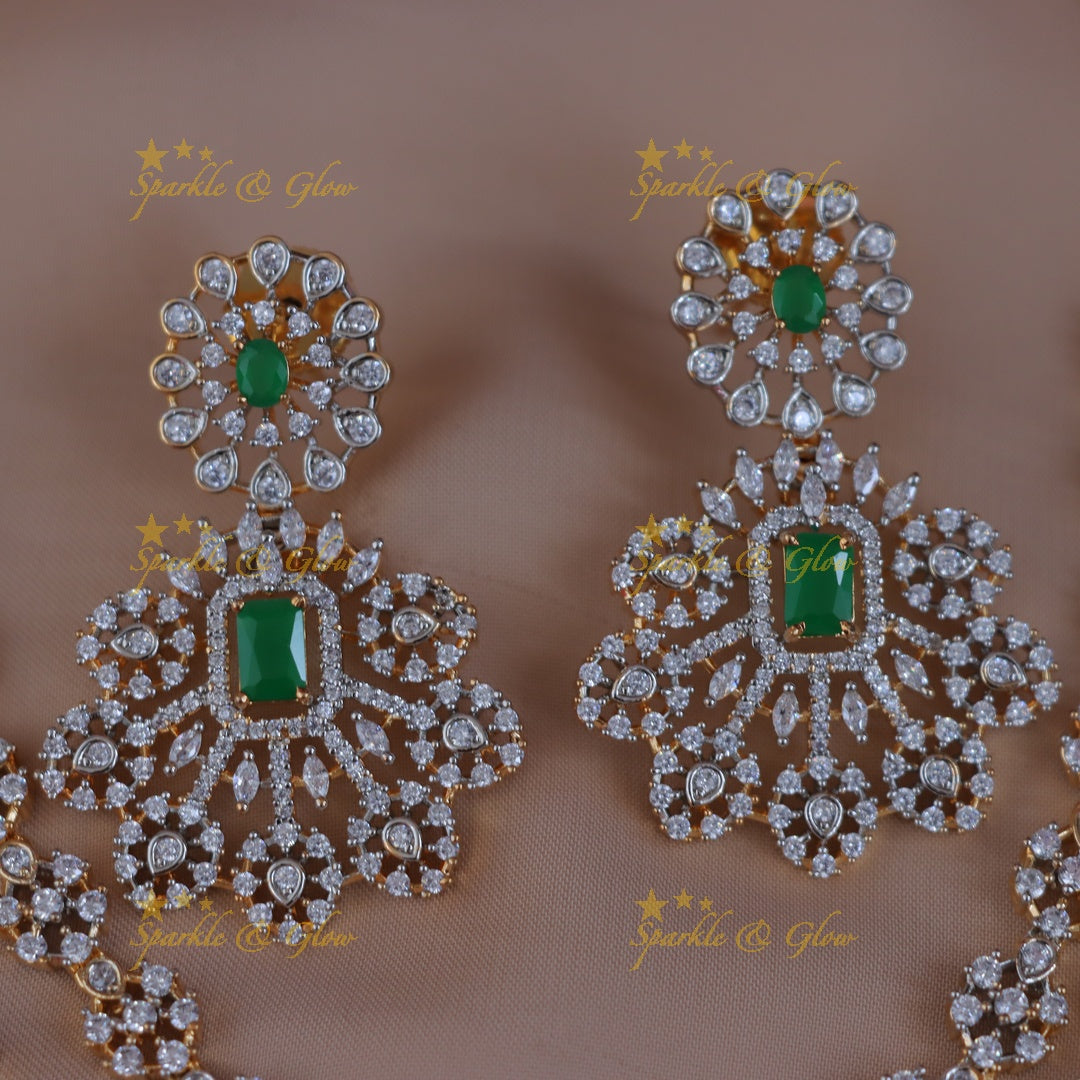 Exquisite Floral Necklace Set for Special Occasions