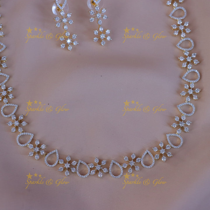Elegant Floral Bridal Necklace Set for Memorable Weddings