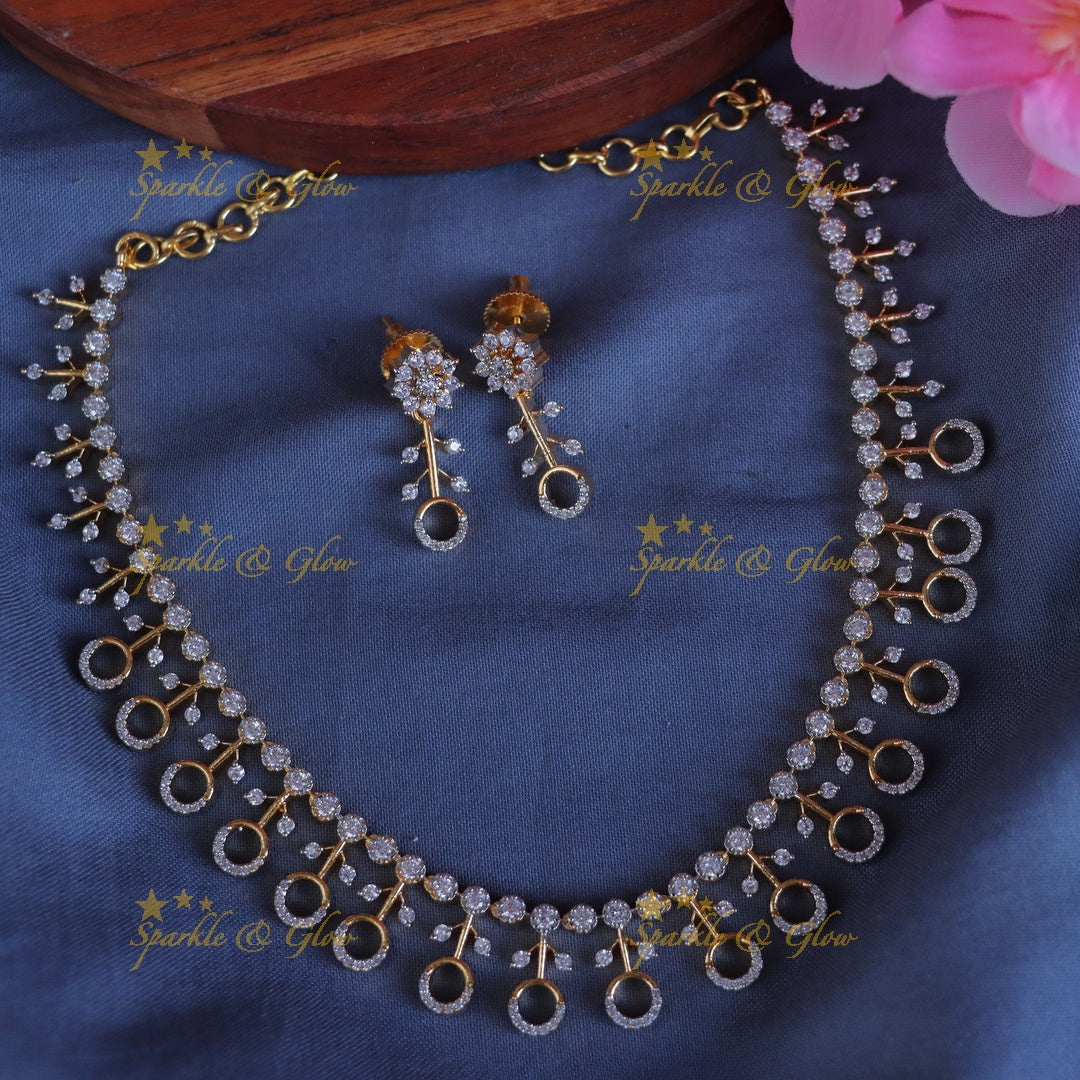 Exquisite Gold Floral Wedding Necklace Set for Brides