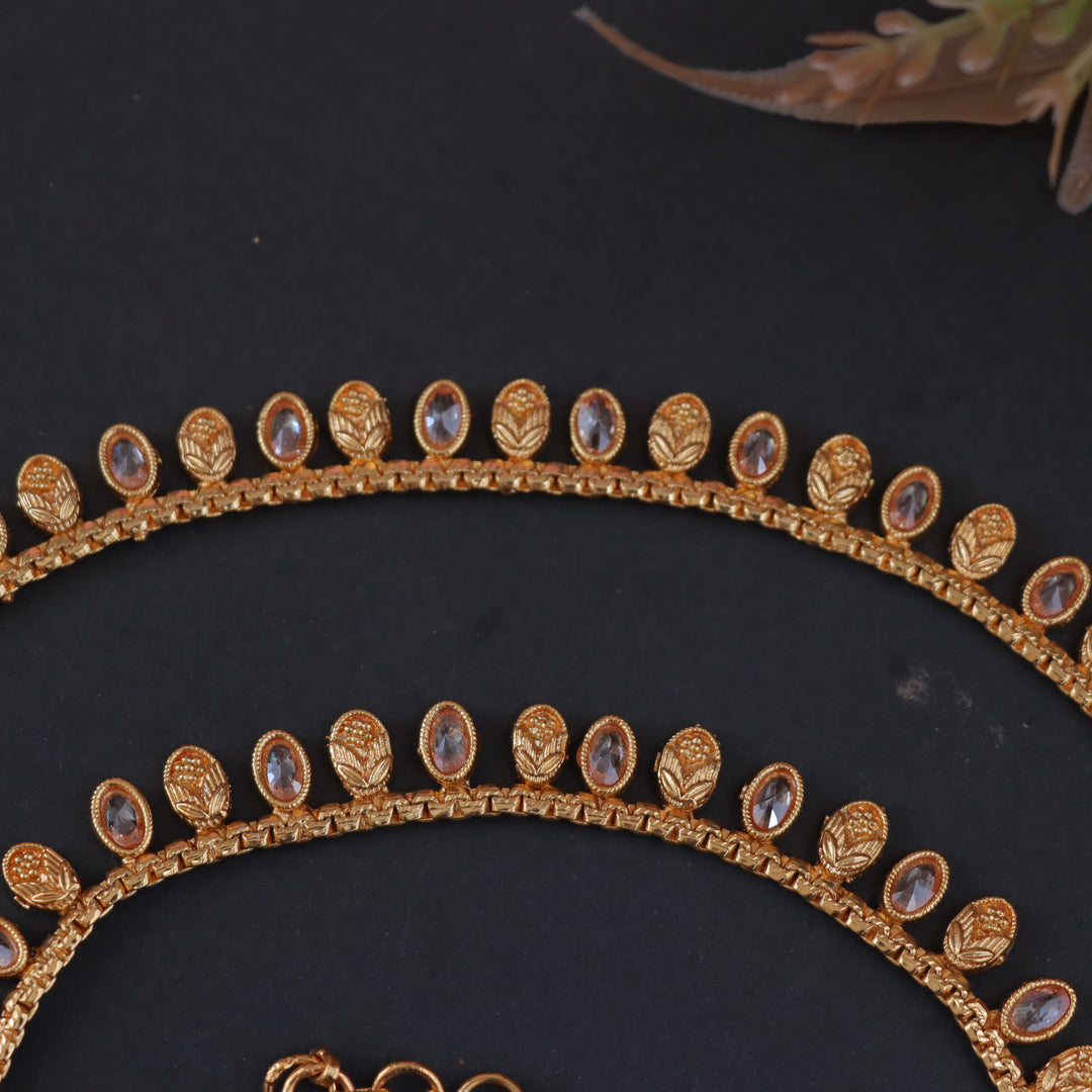 Exquisite Gold Floral Hipchain for Wedding Elegance
