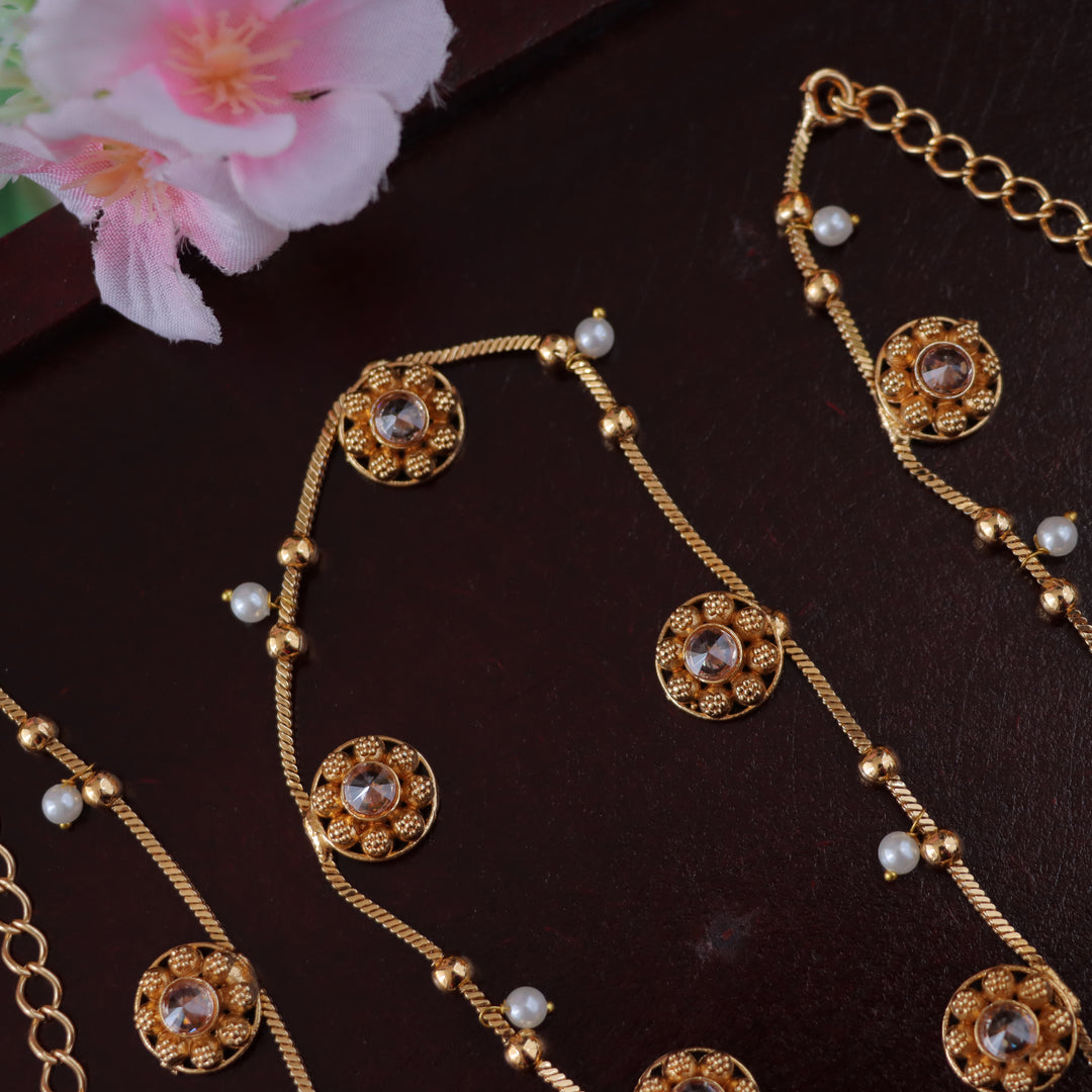 Exquisite Floral Hipchain with Gold & Pearls for Weddings