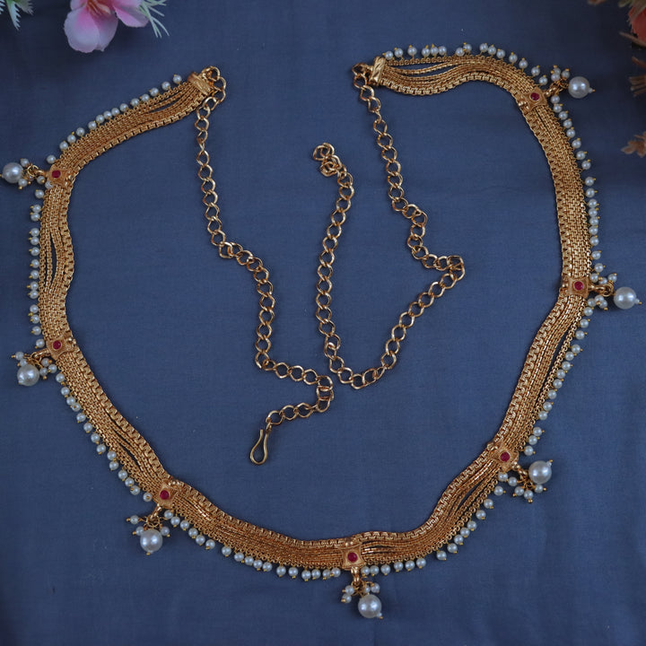 Elegant Gold Pearl Hip Chain for Festive Glamour