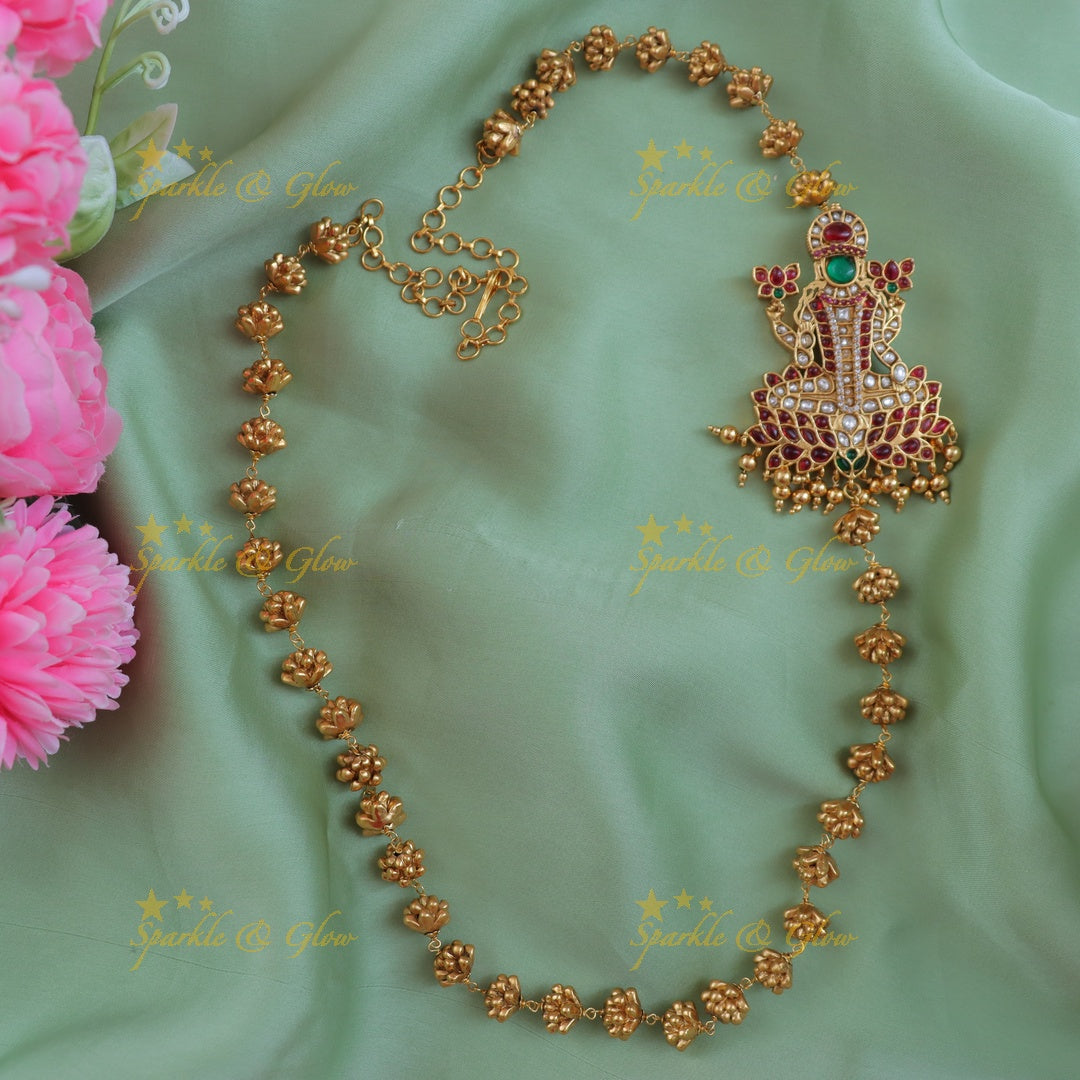 Exquisite Lakshmi Mop Chain Necklace for Weddings