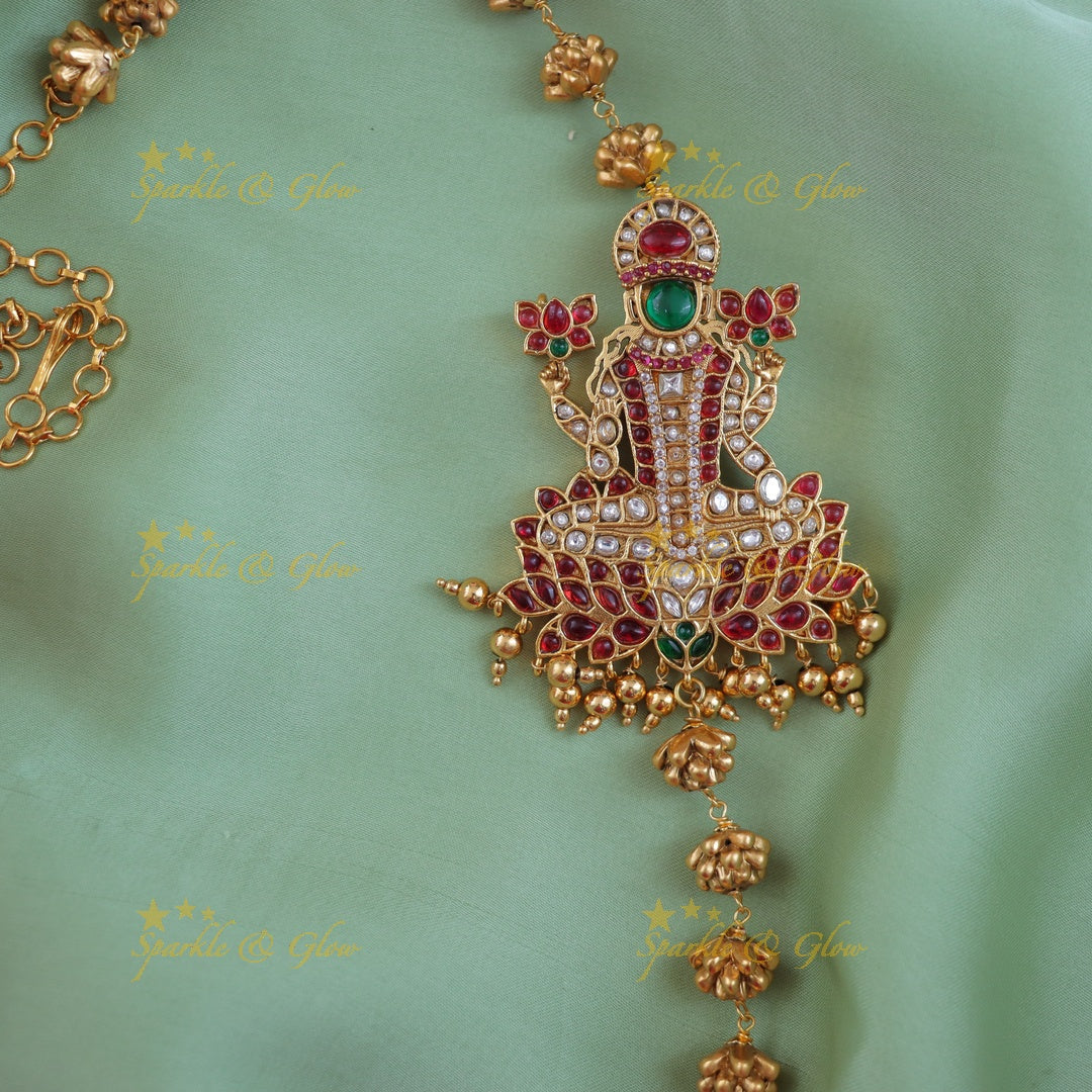 Exquisite Lakshmi Mop Chain Necklace for Weddings