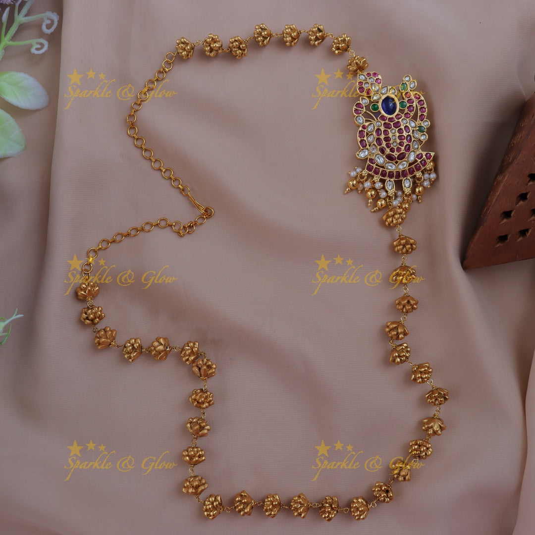 Exquisite Gold Necklace for Festive Elegance & Charm