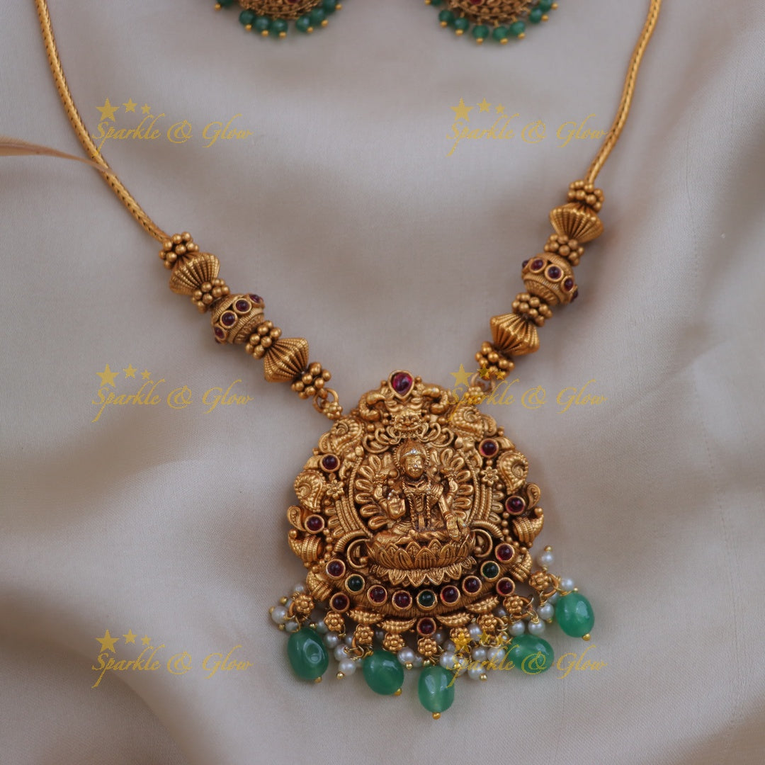 Exquisite Lakshmi Gold Necklace Set - Sparkle & Glow