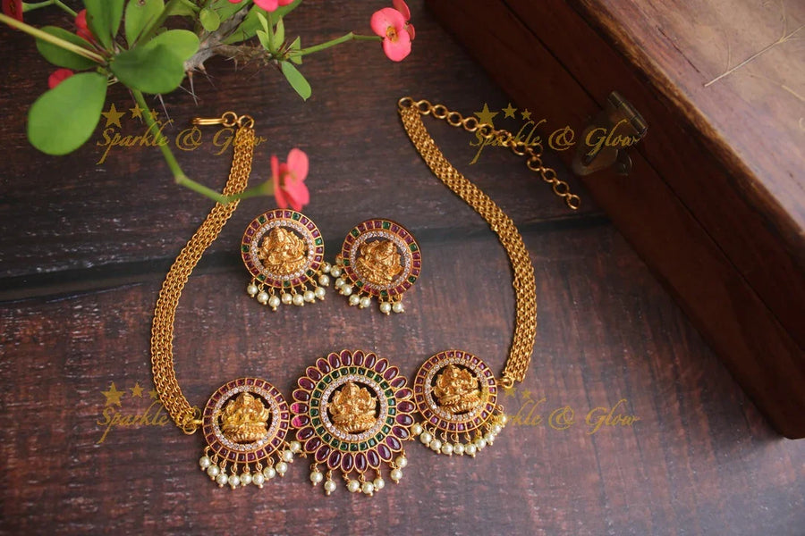 Premium Matte Lakshmi kemp stones choker - Sparkle and Glow