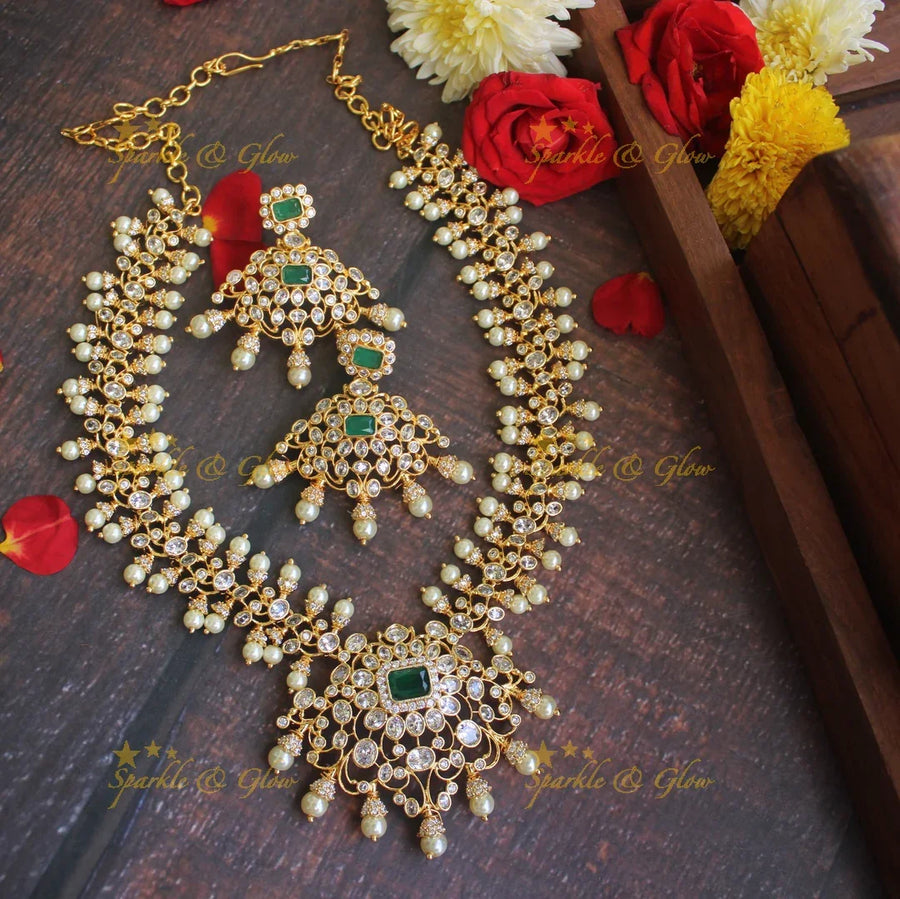 Statement intricate cut work ad necklace - Sparkle and Glow