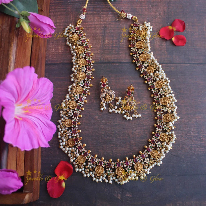 Premium matte coin guttapusalu with kemp stones - Sparkle and Glow