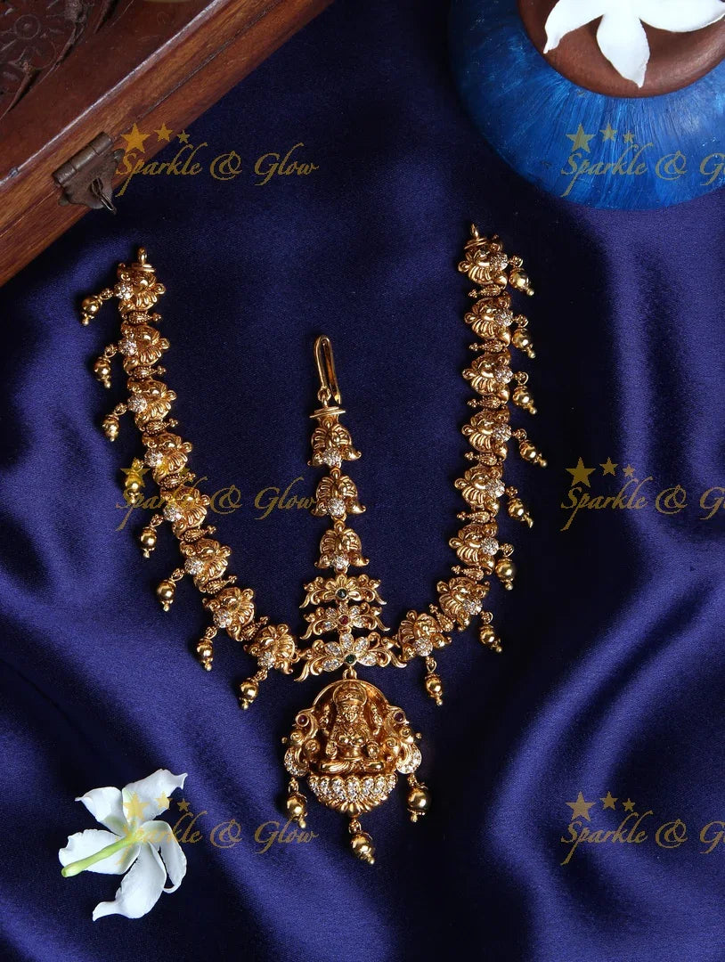 Gold alike Nagas bridal three sided maang tikka - Sparkle and Glow