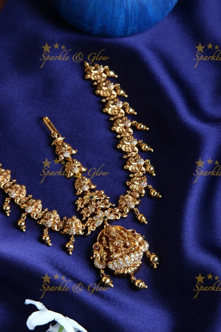 Gold alike Nagas bridal three sided maang tikka - Sparkle and Glow