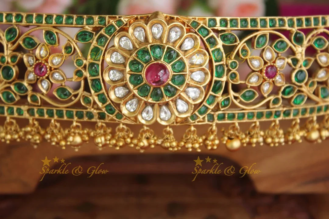 Gold alike non idol statement kemp hipbelt with greean beads - Sparkle and Glow