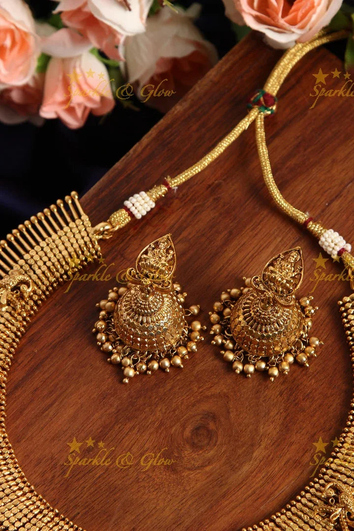 Gold alike peacock carved spike necklace - Sparkle and Glow