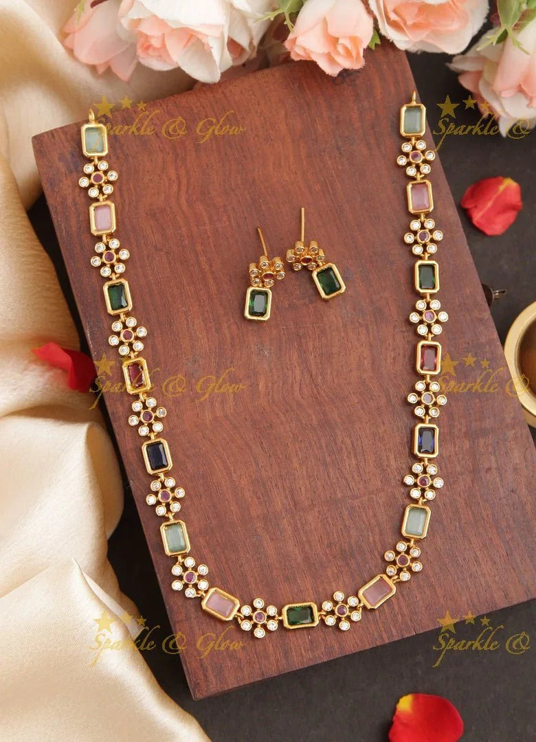 Budgetted Premium Matt Floral Stone short Necklace - Green - Sparkle and Glow
