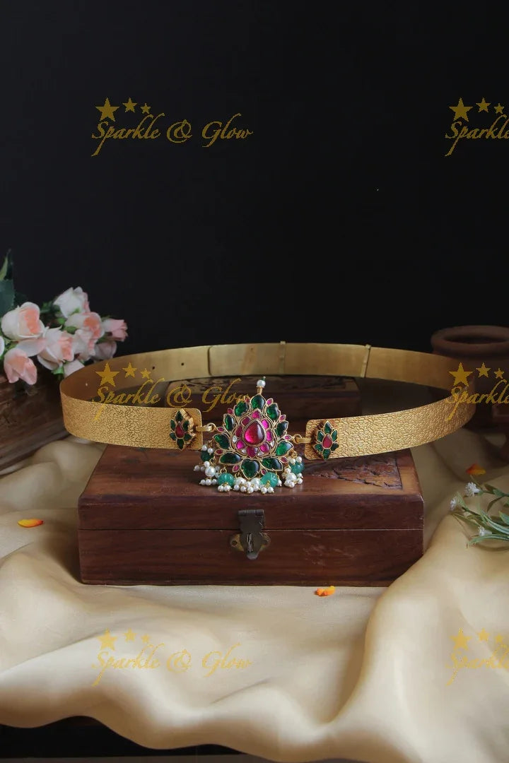 Plain Hipbelt with center Floral design made with jadau stones - Sparkle and Glow