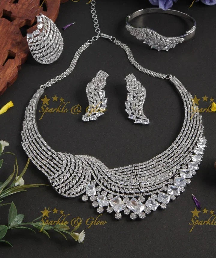 Beautiful silver short western ad necklace with bracelet and ring - Sparkle and Glow