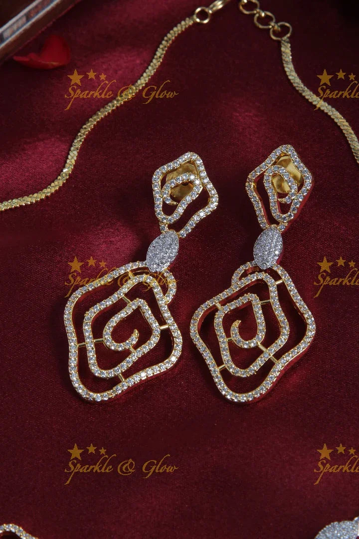 Rose shaped design AD necklace - Sparkle and Glow