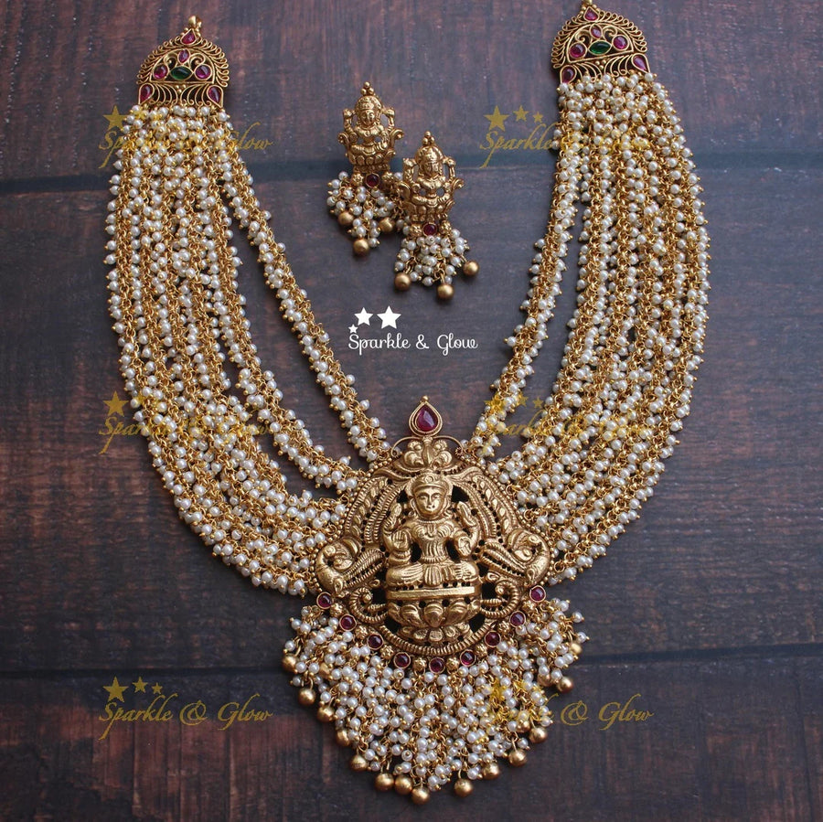 Gold alike polished nagas pearl haram - Sparkle and Glow