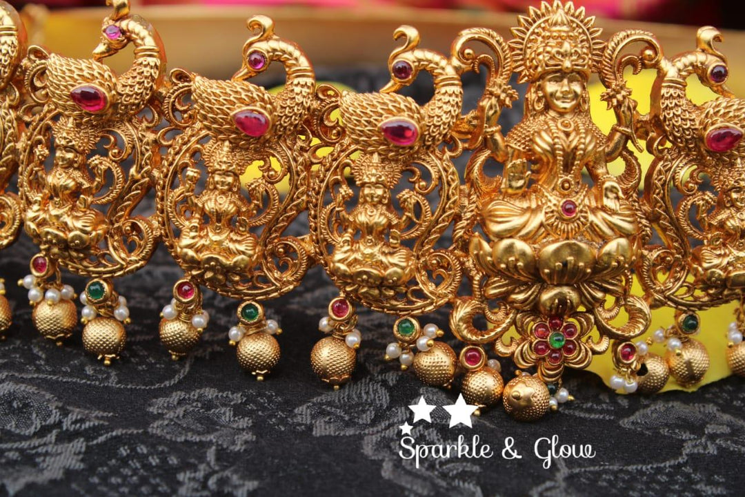 Antic polished nagas, lakshmi and peacock design hipbelt with real kemp stones - Sparkle and Glow