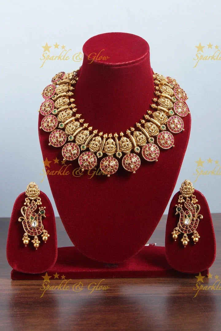 Glorious Lakshmi carved floral bottu short necklace - Sparkle and Glow