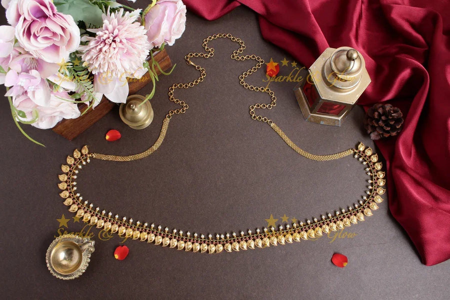 Premium Matt mango deisgn gold beads hipchain - Sparkle and Glow