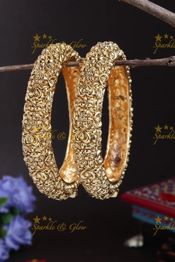 Antique intricate leaf design bangles - pair - Sparkle and Glow