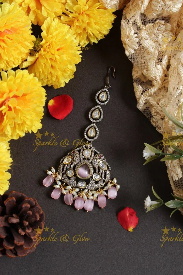 Oval design peacock carved victorian maang tikka - Sparkle and Glow