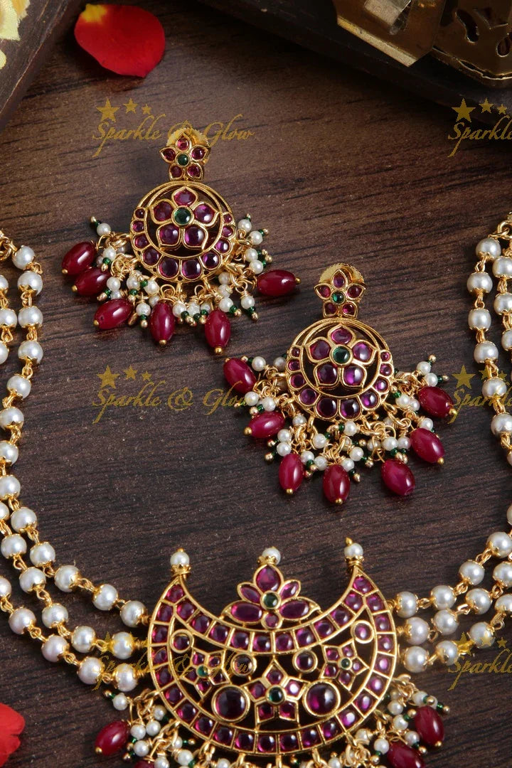 Statement kemp stone AD pearl choker - Sparkle and Glow