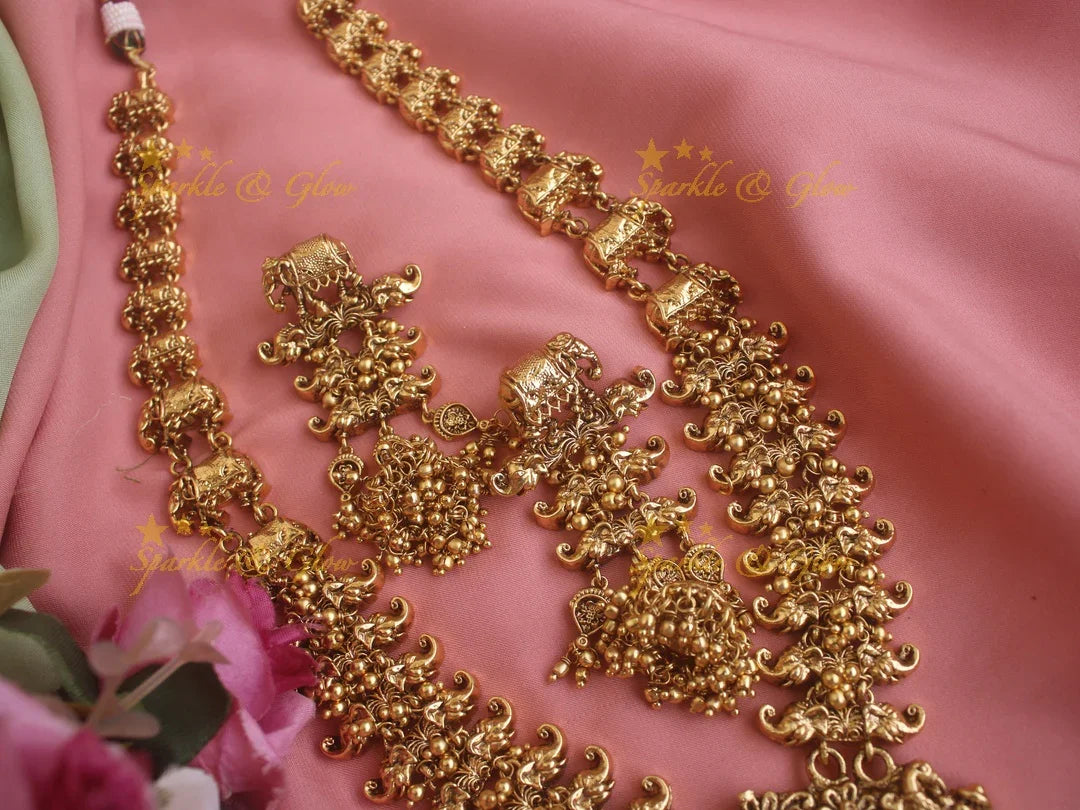 Statement antique Elephant carved Haram - Sparkle and Glow