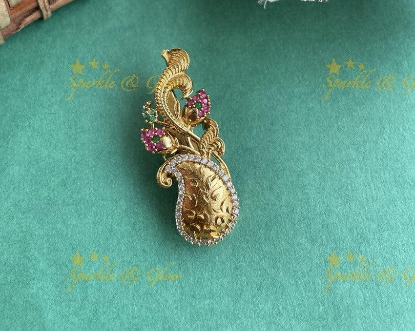 Beautiful Floral design AD saree pin or brooch - Sparkle and Glow