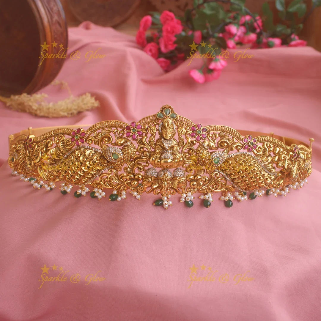 Beautiful Lakshmi hipbelt with kemp stones and green beads - Sparkle and Glow