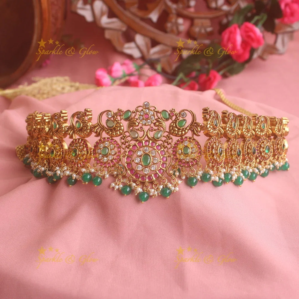 Stunning kemp stones bottu hipchain with gold beads - Sparkle and Glow