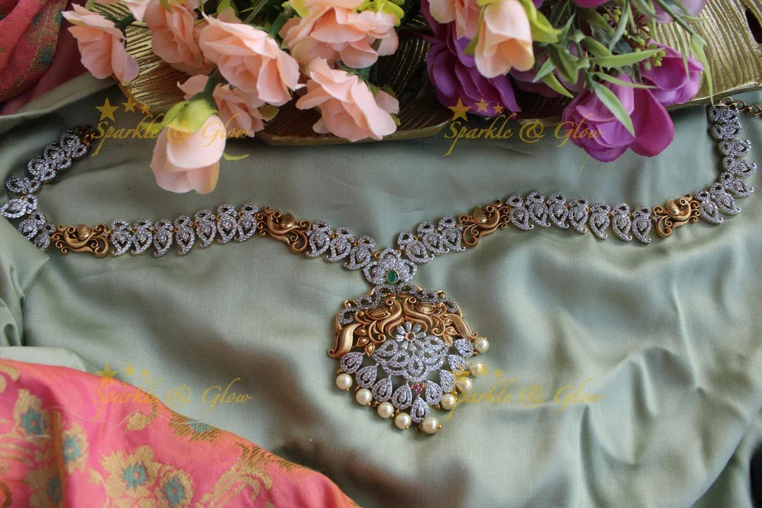Dual tone AD mango hipchain - Sparkle and Glow