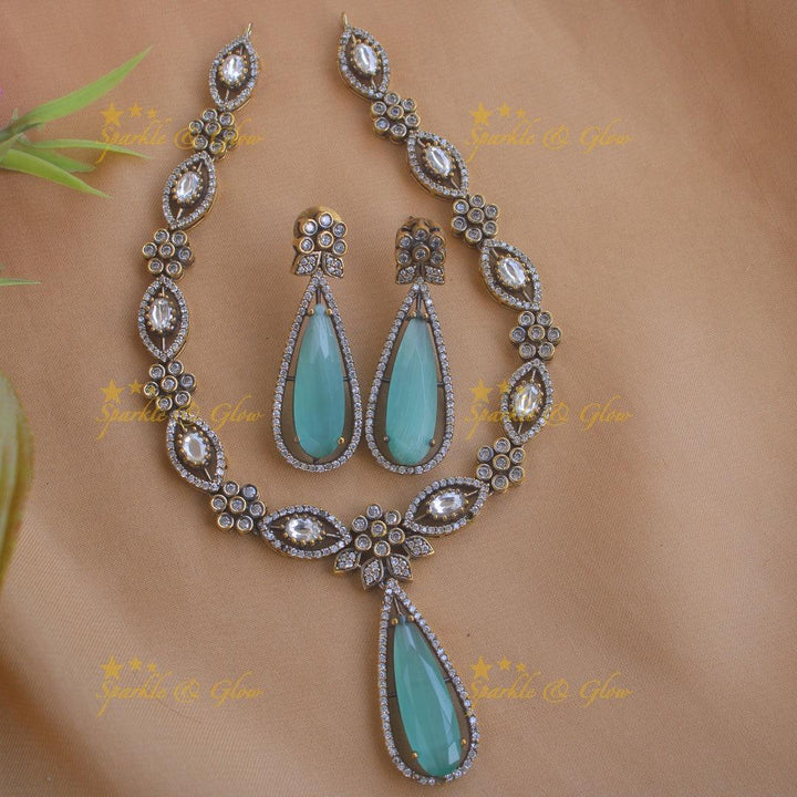 Stunning Floral and leaf design Victorian AD short necklace - sea blue - Sparkle and Glow