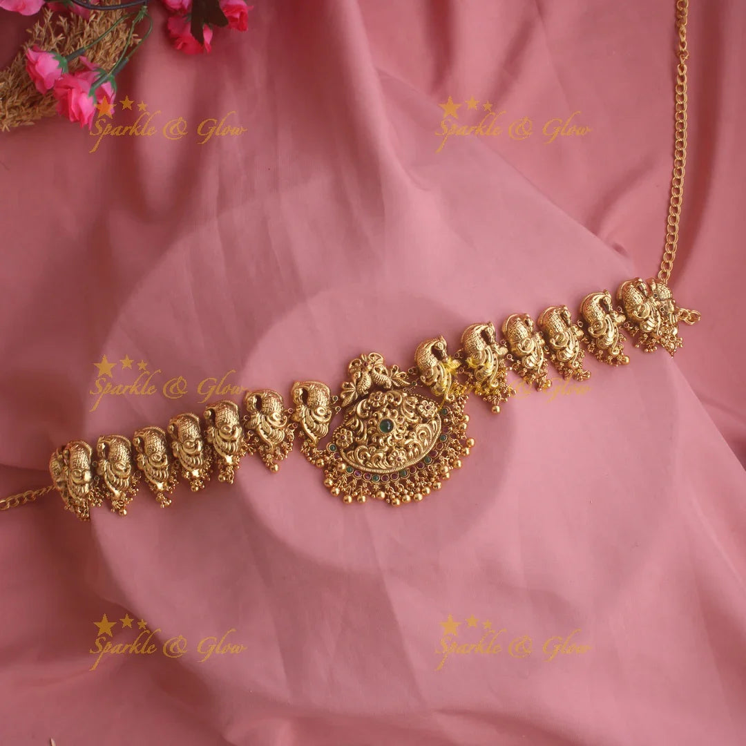 Elegant peacock gold alike hipchain - Sparkle and Glow