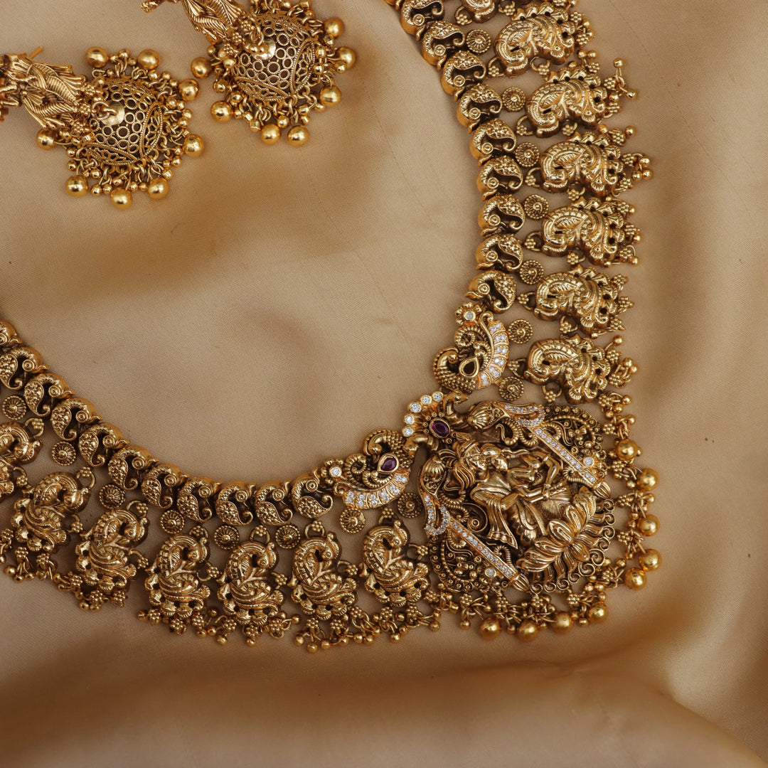 Elegant Gold Finish Long Necklace for Weddings