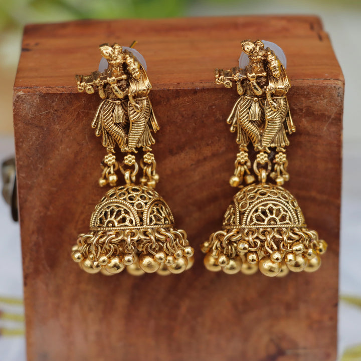 Elegant Gold Finish Long Necklace for Weddings