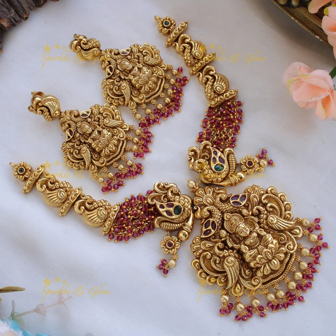 Beautiful intricate Lakshmi peacock carved short necklace with cluster beads - green - Sparkle and Glow