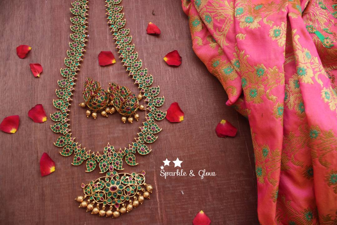 Gold alike polished green kemp stones mango Haram
