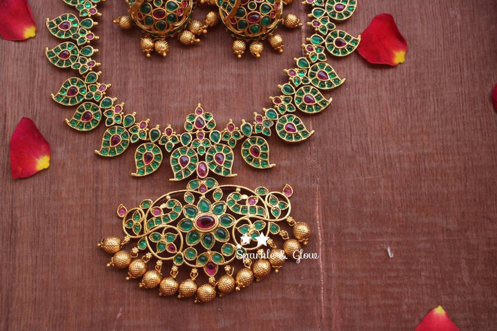 Gold alike polished green kemp stones mango Haram