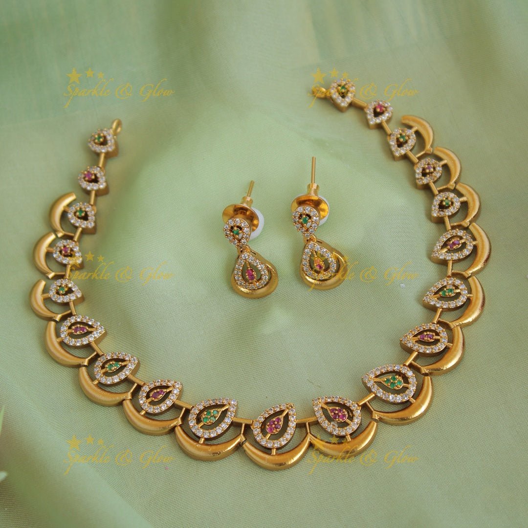 Statement Leaf design AD short necklace with emerald - Sparkle and Glow - Back Thread - 