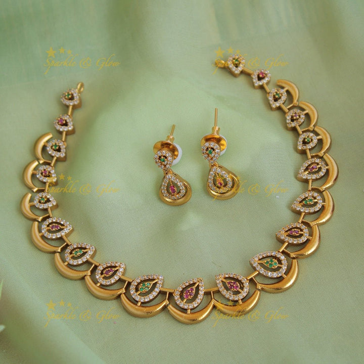 Statement Leaf design AD short necklace with emerald - Sparkle and Glow - Back Thread - 
