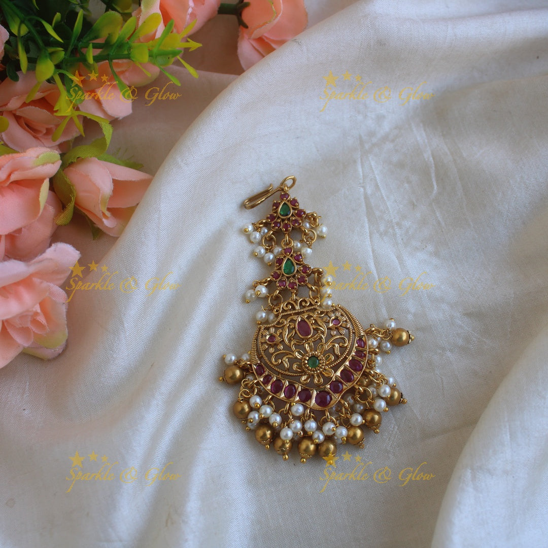 Premium matte non idol floral tikka with gold and pearl beads