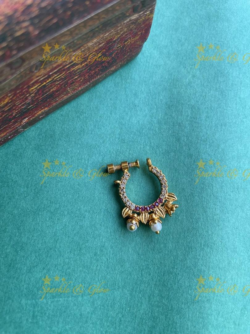 Gold AD Screw type nosepin - White - Sparkle and Glow