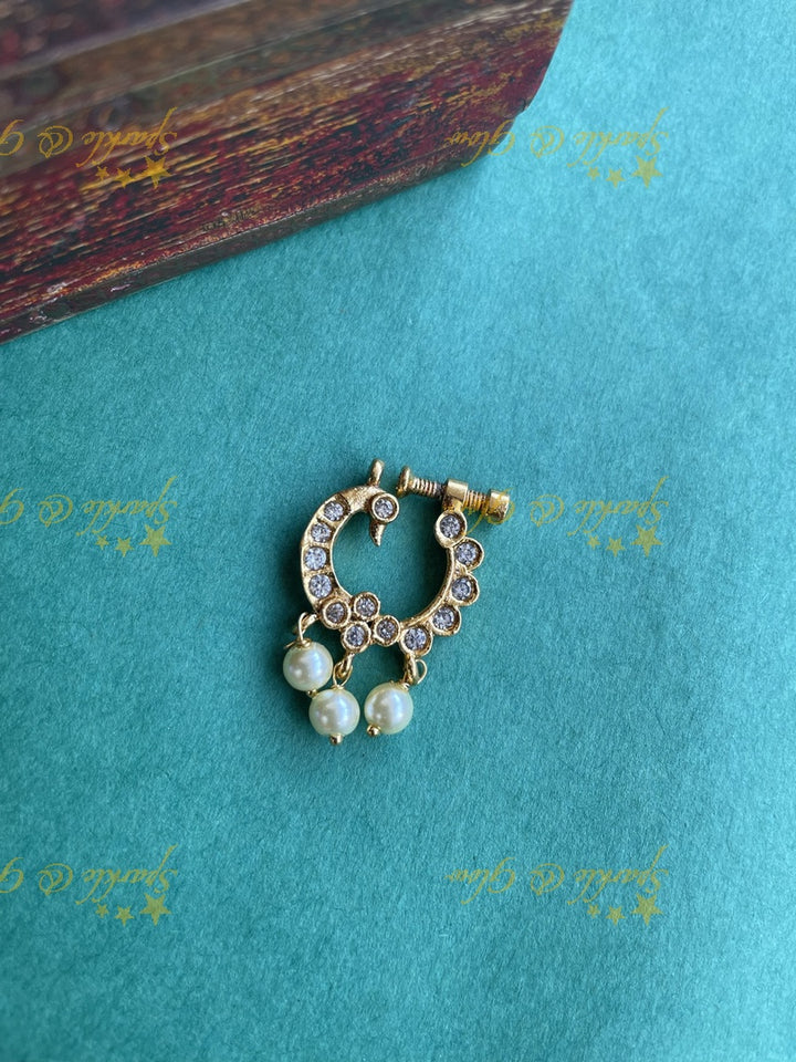 Gold Peacock AD Screw type nosepin  White
