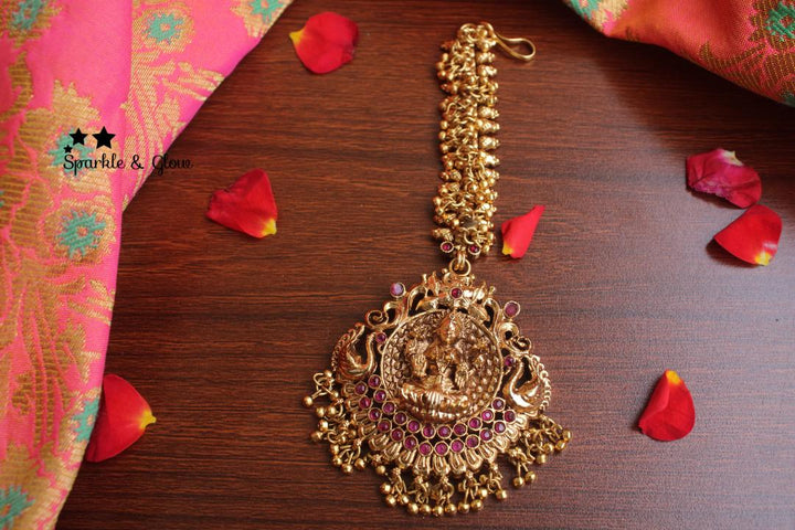 Lakshmi kemp stones single line maang tikka - Kempu - Sparkle and Glow - Kempu - 