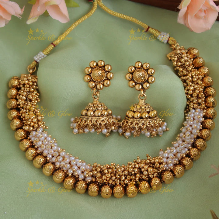 Stunning gold beads short necklace with pearl cluster - Sparkle and Glow